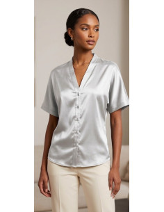 Camicia in raso, Luisa Viola